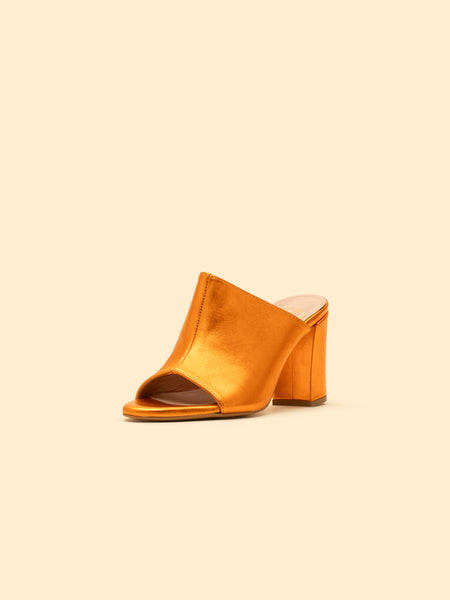 CLAIRE METALLIC ORANGE LEATHER