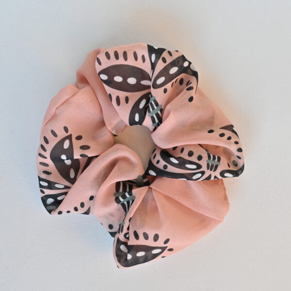 SAVANNA SUNSET SCRUNCHIE
