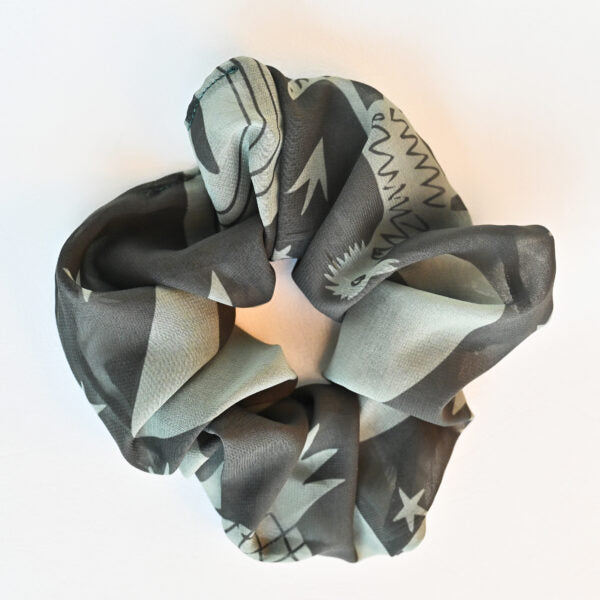 OASIS SCRUNCHIE