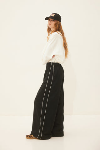 Peacock Pants (Black)