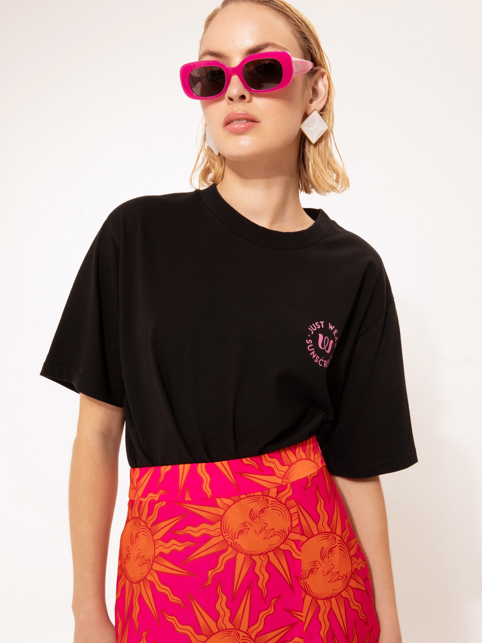 OVERSIZED T-SHIRT SUN BLACK